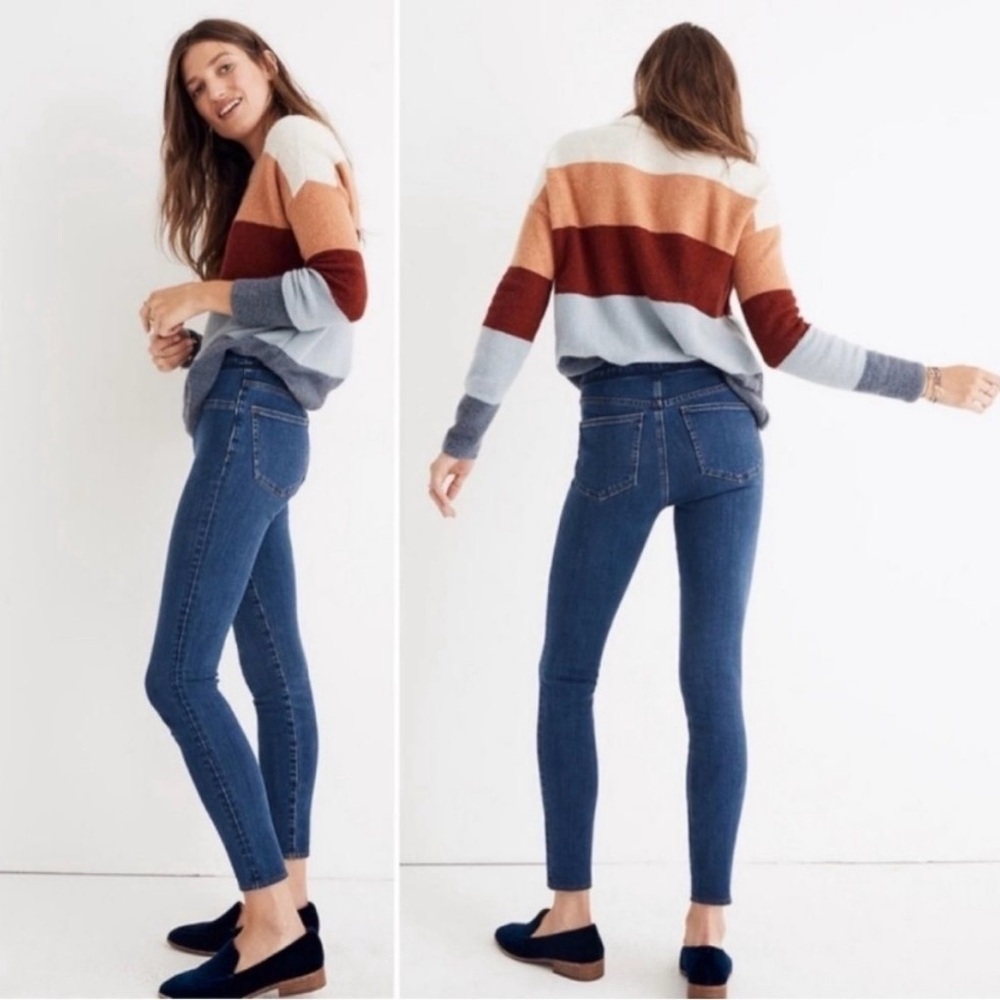 Madewell | Women’s medium blue denim pull on Road Tripper skinny jeans, size 26